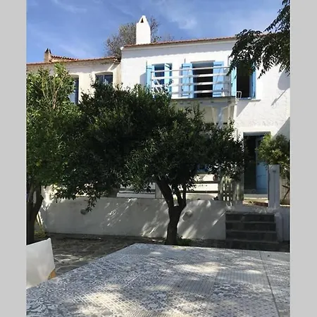 Chariklia Traditional House Σπίτι διακοπών Αλόννησος