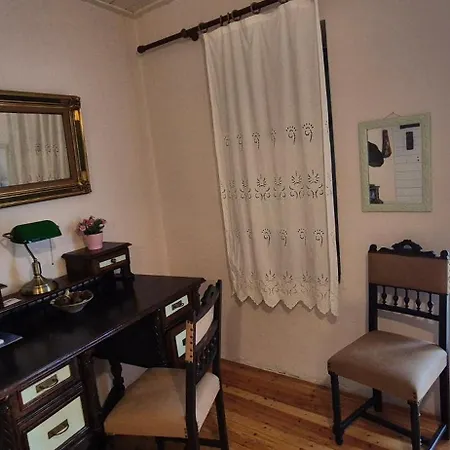 Chariklia Traditional House *