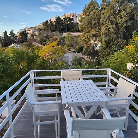 Chariklia Traditional House *